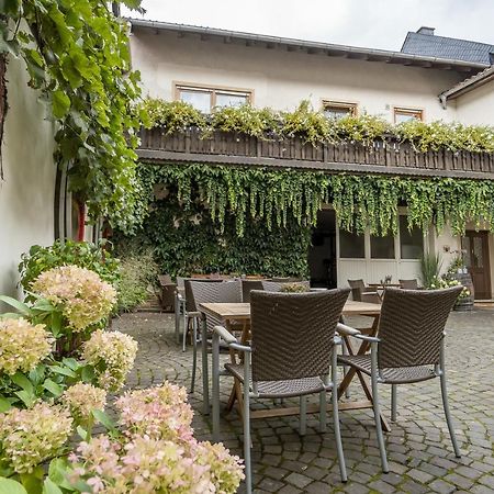 Weingut Und Gastehaus Holger Alt Hotel Monzingen Екстериор снимка